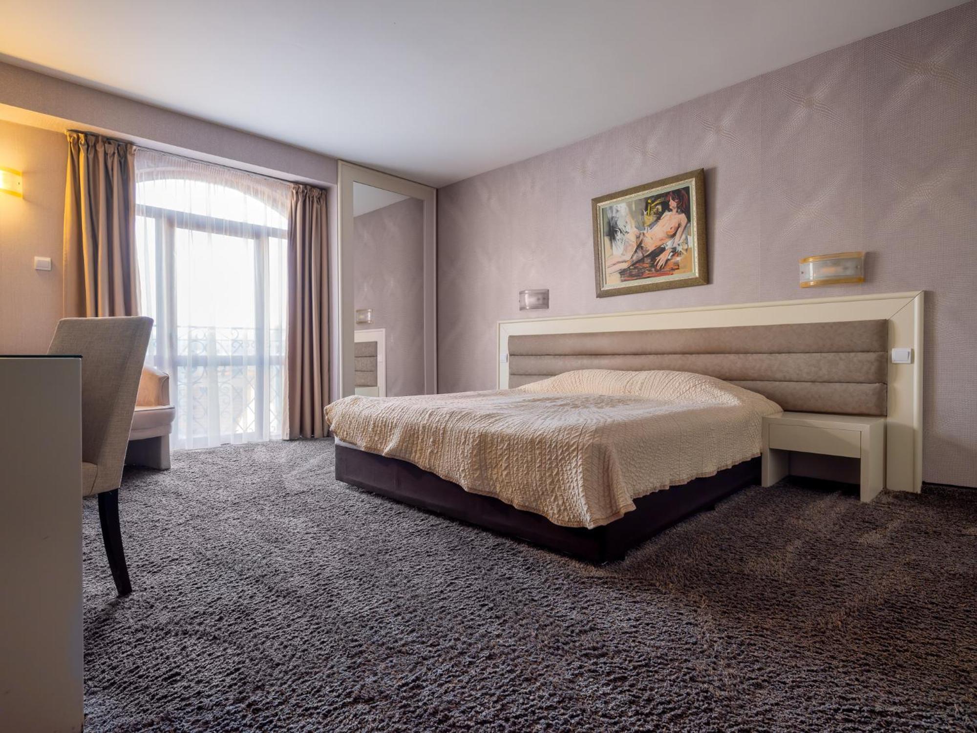 Hotel Concorde 벨리코 터르노보 외부 사진